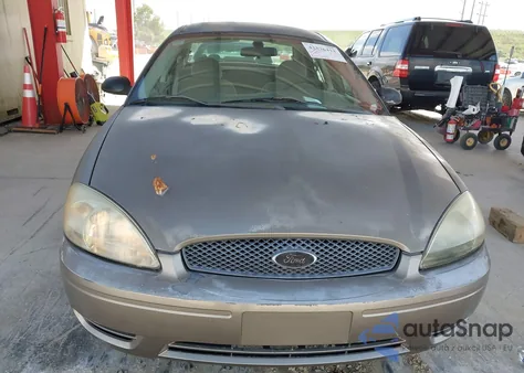 2004 Ford Taurus Se из США, поврежденный, VIN 1FAFP53U84A190055